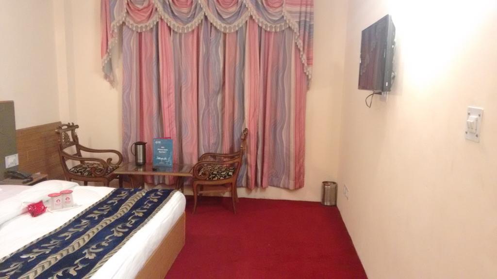 Chichoga Holiday Inn Manāli Zimmer foto