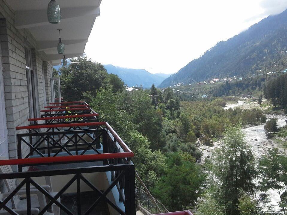 Chichoga Holiday Inn Manāli Exterior foto
